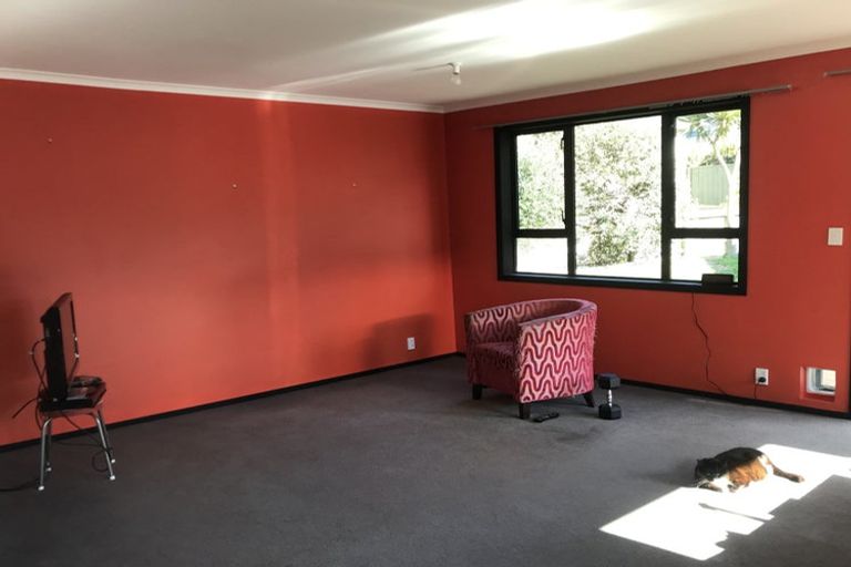 Photo of property in 27 Golf Road, Paraparaumu Beach, Paraparaumu, 5032