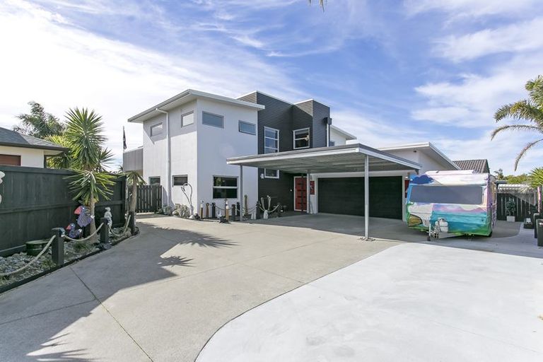 Photo of property in 14 Pompano Key, Papamoa Beach, Papamoa, 3118