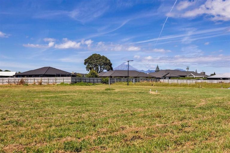 Photo of property in 16 Roka Street, Bell Block, New Plymouth, 4312