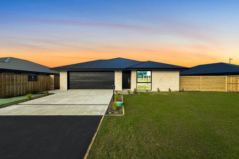 Photo of property in 31 Korimako Crescent, Rolleston, 7678