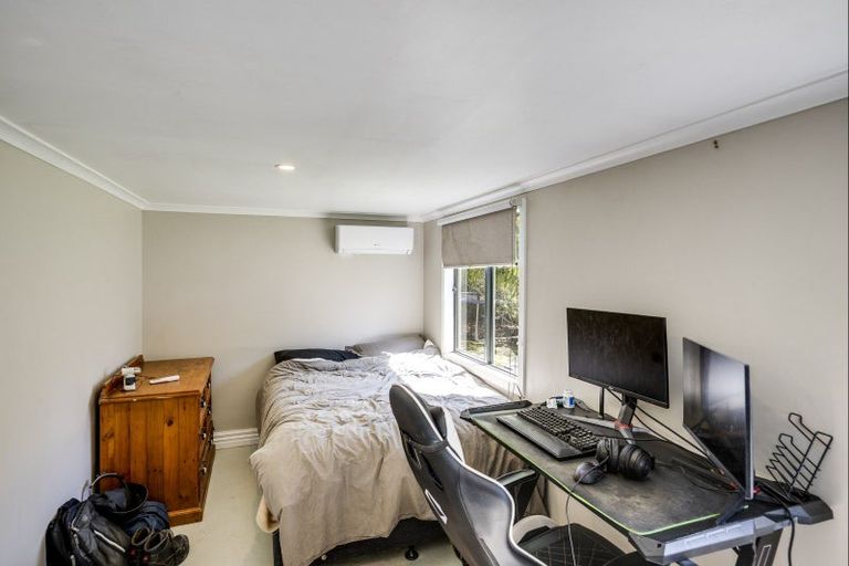 Photo of property in 35 Gilmour Place, Taradale, Napier, 4112