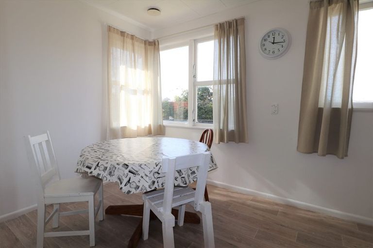 Photo of property in 22 Sundown Crescent, Melville, Hamilton, 3206