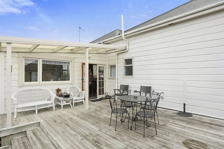Photo of property in 27 Harrington Street, Port Chalmers, 9023