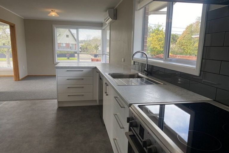 Photo of property in 37 Mavin Road, Hoon Hay, Christchurch, 8025