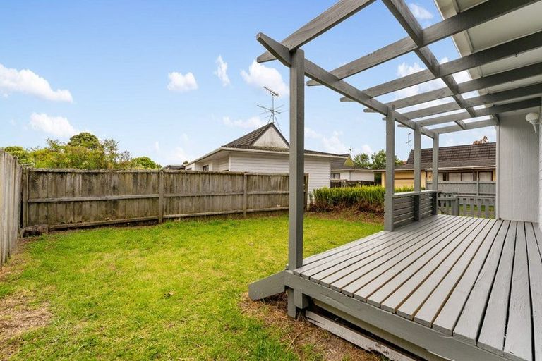 Photo of property in 3/6 Mimosa Place, Half Moon Bay, Auckland, 2012