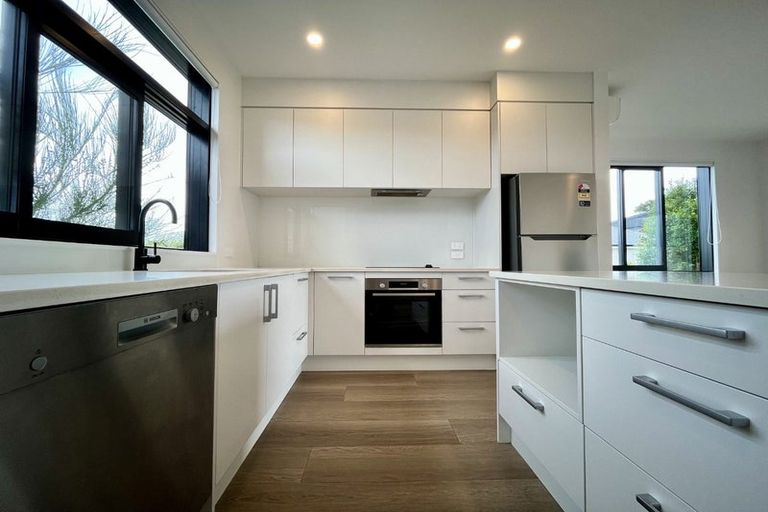 Photo of property in 1/22 James Laurie Street, Henderson, Auckland, 0612