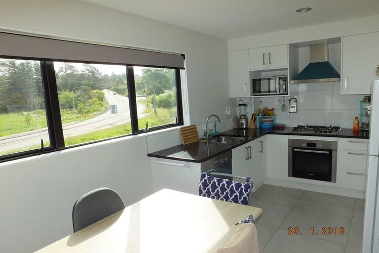 Photo of property in 19/5 Perekia Street, Albany, Auckland, 0632
