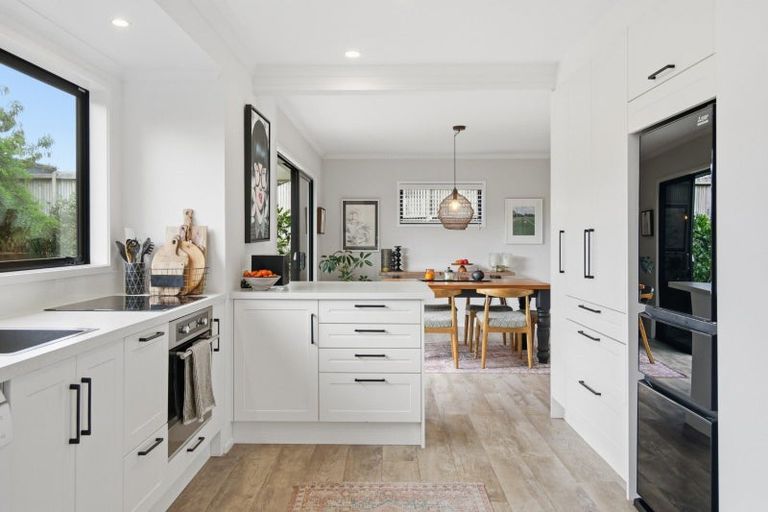 Photo of property in 2/69 Orkney Road, Mount Maunganui, 3116