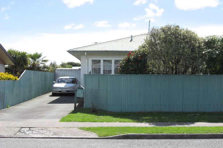 Photo of property in 5a Roto Street, Tahunanui, Nelson, 7011