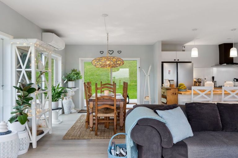 Photo of property in 225 Wheatstone Road, Wainui, Gisborne, 4073