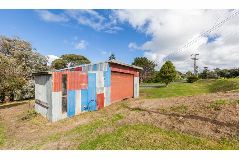 Photo of property in 59 Hauraki Road, Leigh, Warkworth, 0985