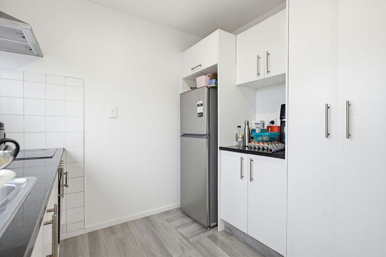 Photo of property in 34b Secretariat Place, Randwick Park, Auckland, 2105