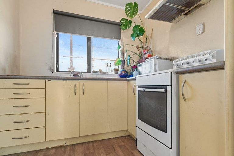 Photo of property in 22 Elizabeth Avenue, Papatoetoe, Auckland, 2025