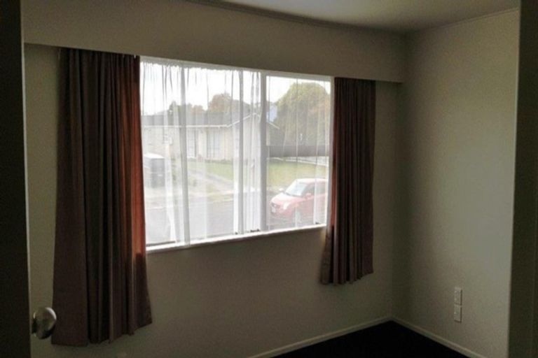 Photo of property in 2 Ridgeway Place, Glenview, Hamilton, 3206