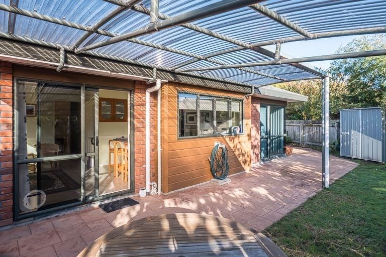Photo of property in 11 Takahe Drive, Paraparaumu Beach, Paraparaumu, 5032