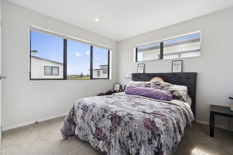 Photo of property in 890c Great South Road, Wiri, Auckland, 2104