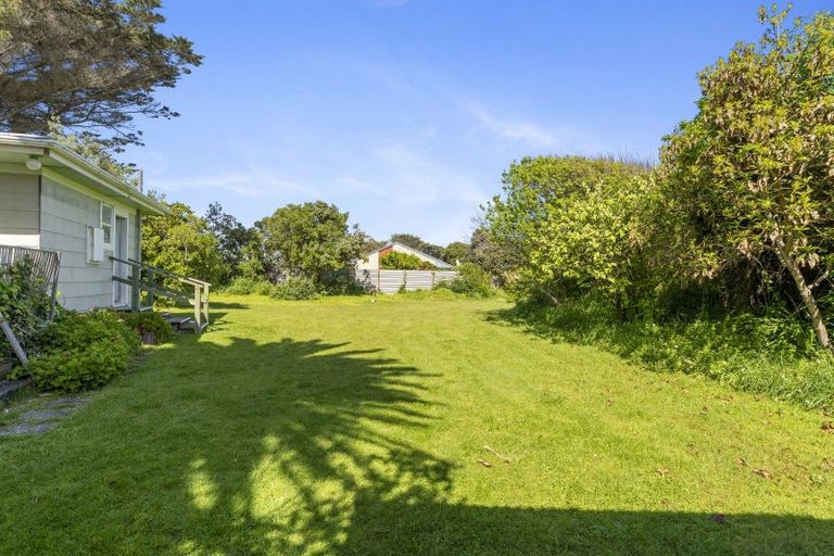 Photo of property in 39a Tasman Road, Otaki Beach, Otaki, 5512