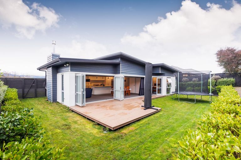 Photo of property in 113 James Line, Kelvin Grove, Palmerston North, 4414