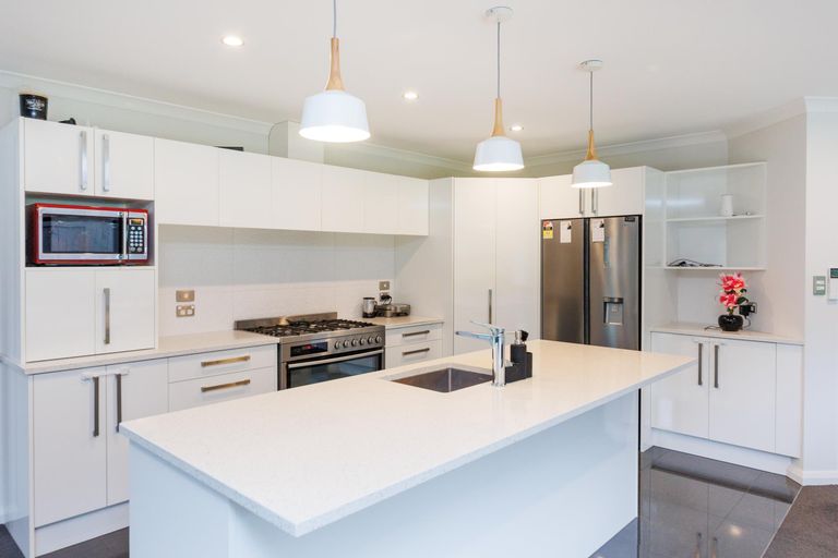 Photo of property in 113 James Line, Kelvin Grove, Palmerston North, 4414