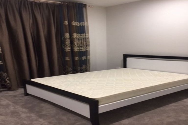 Photo of property in 6 Carrygawley Road, Flat Bush, Auckland, 2019