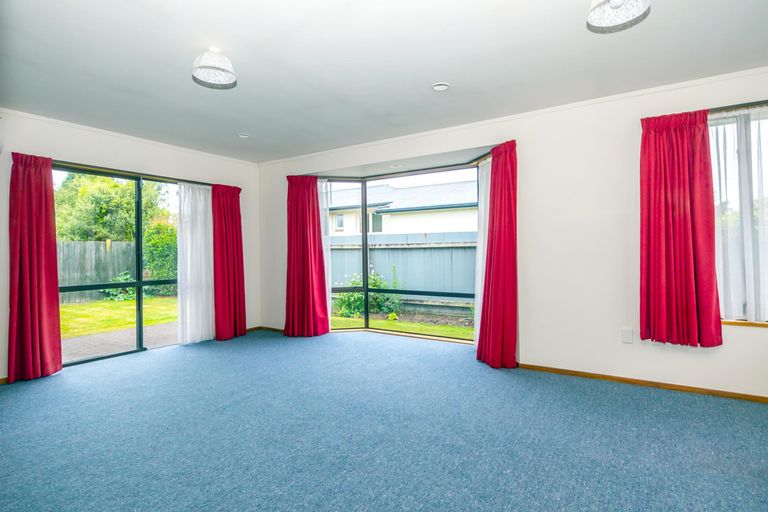 Photo of property in 32 Flatman Crescent, Geraldine, 7930