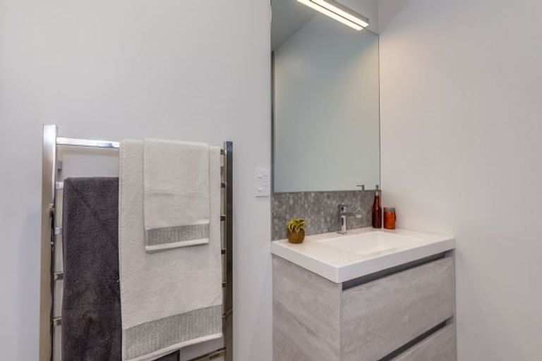 Photo of property in 1/210 Hereford Street, Christchurch Central, Christchurch, 8011