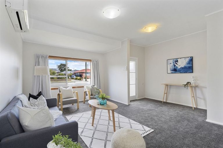 Photo of property in 47 Seymour Street, Hornby, Christchurch, 8042