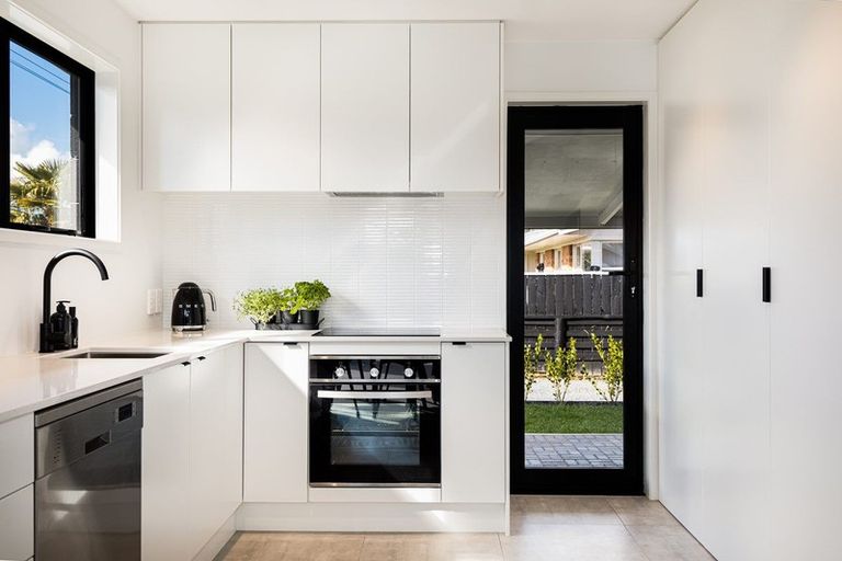 Photo of property in 1/67 Hall Street, Cambridge, 3434