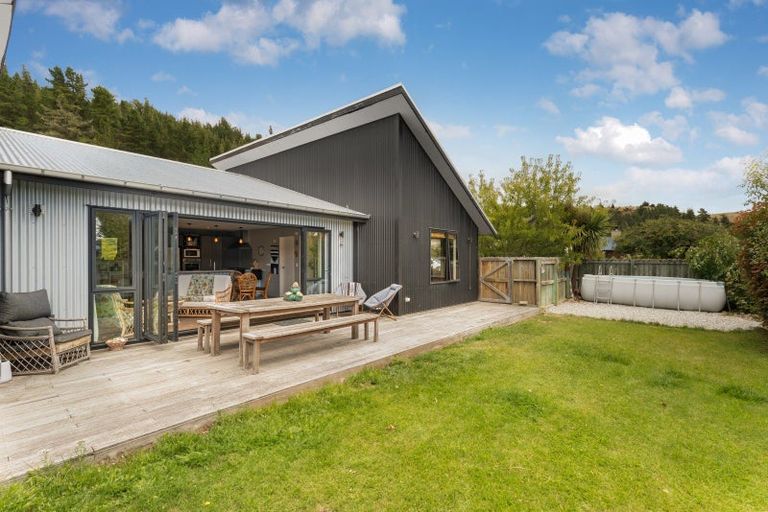 Photo of property in 6 Kingan Road, Luggate, Cromwell, 9383