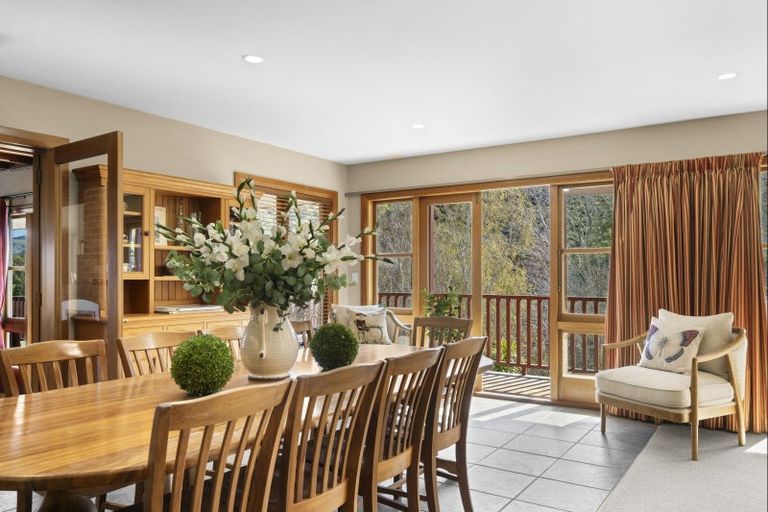 Photo of property in 38 Tizzards Road, Robinsons Bay, Akaroa, 7581