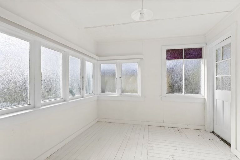 Photo of property in 34 Derby Street, Westport, 7825