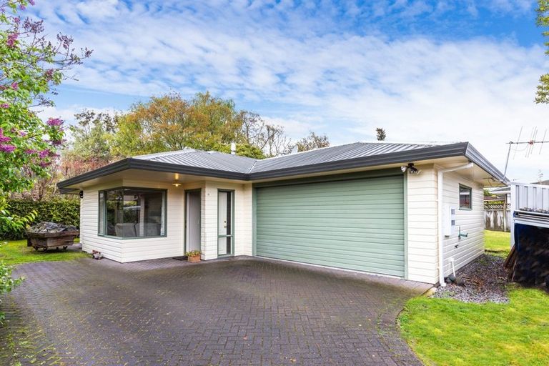 Photo of property in 1/26 Ngamotu Road, Taupo, 3330