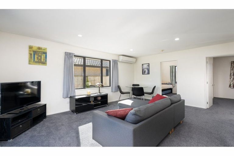 Photo of property in 2/50 Koromiko Street, Saint Martins, Christchurch, 8022