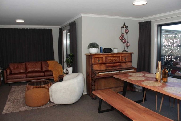 Photo of property in 10 Omega Place, Coastlands, Whakatane, 3120