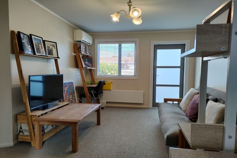 Photo of property in 3/22 Holly Road, St Albans, Christchurch, 8014