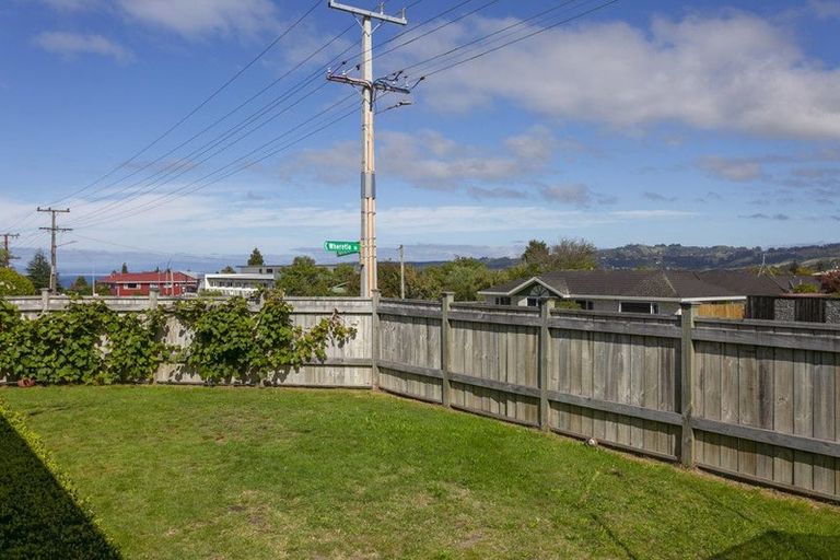 Photo of property in 2 Wheretia Street, Taupo, 3330