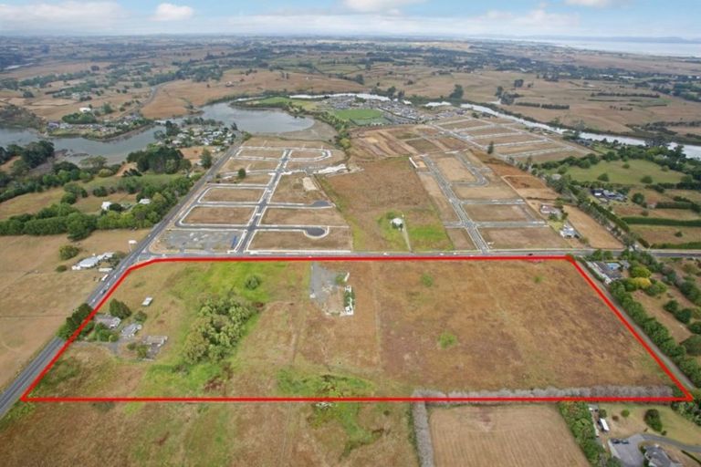 Photo of property in 239 Hingaia Road, Karaka, Papakura, 2580