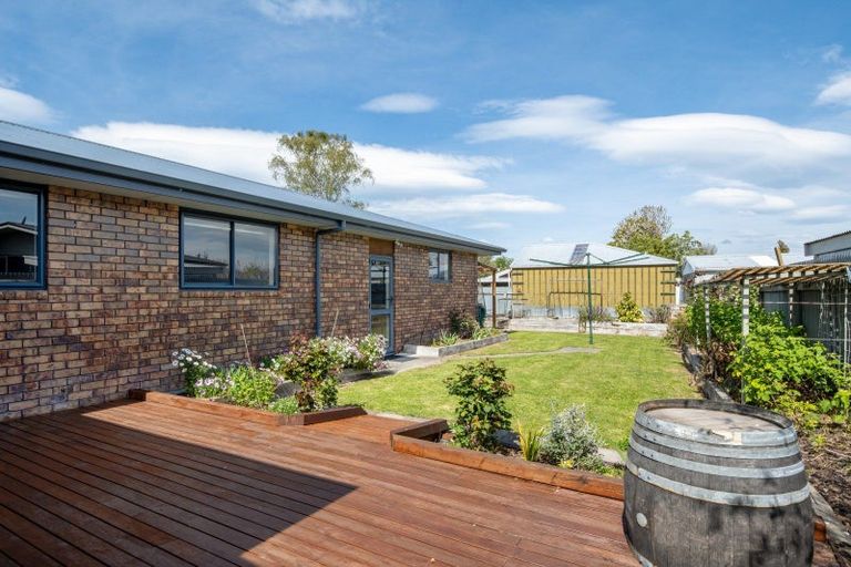 Photo of property in 18 Glenroy Crescent, Springlands, Blenheim, 7201