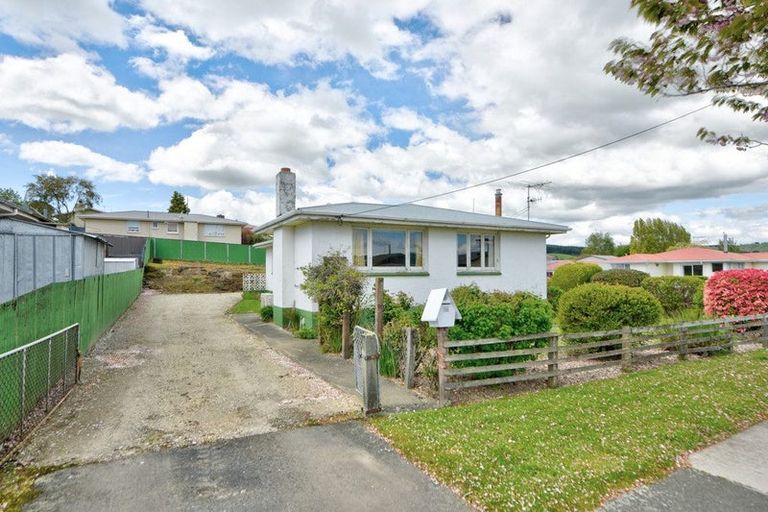 Photo of property in 73 Hamilton Street, East Gore, Gore, 9710