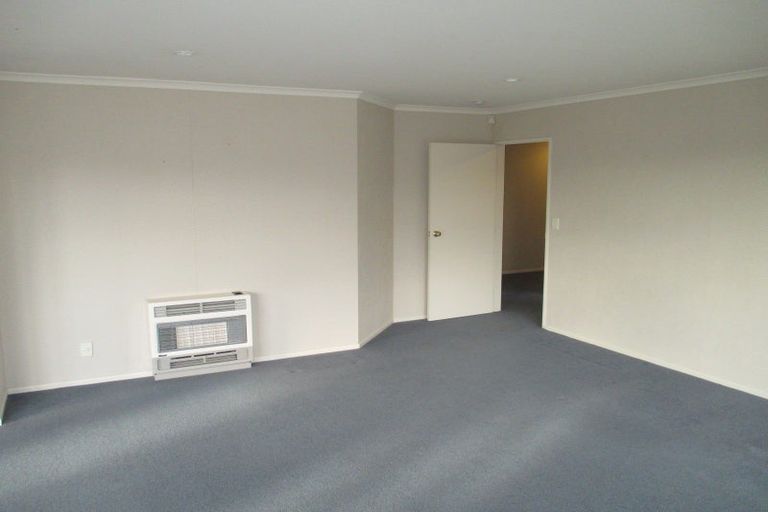 Photo of property in 38 Parnell Heights Drive, Kelvin Grove, Palmerston North, 4414