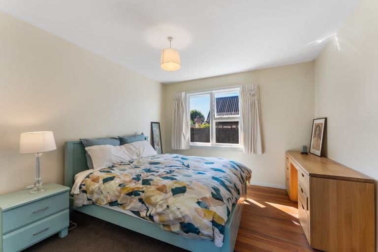 Photo of property in 14 Coniston Avenue, Ilam, Christchurch, 8041