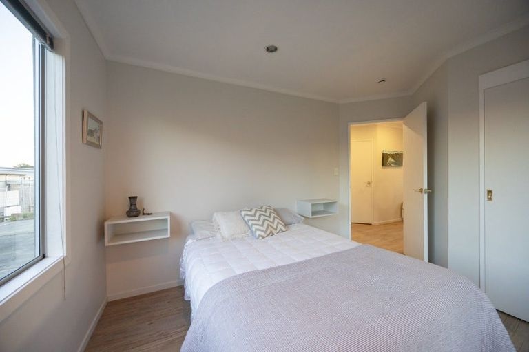 Photo of property in 22a Marine Parade South, Foxton Beach, Foxton, 4815