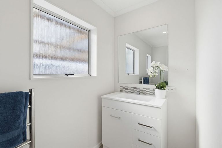 Photo of property in 8 Buller Place, Westbrook, Palmerston North, 4412