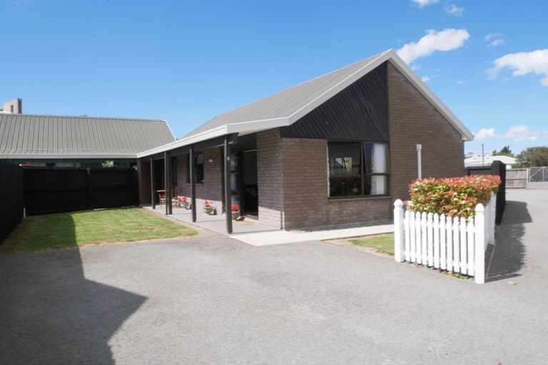Photo of property in 60d Mcfaddens Road, St Albans, Christchurch, 8052