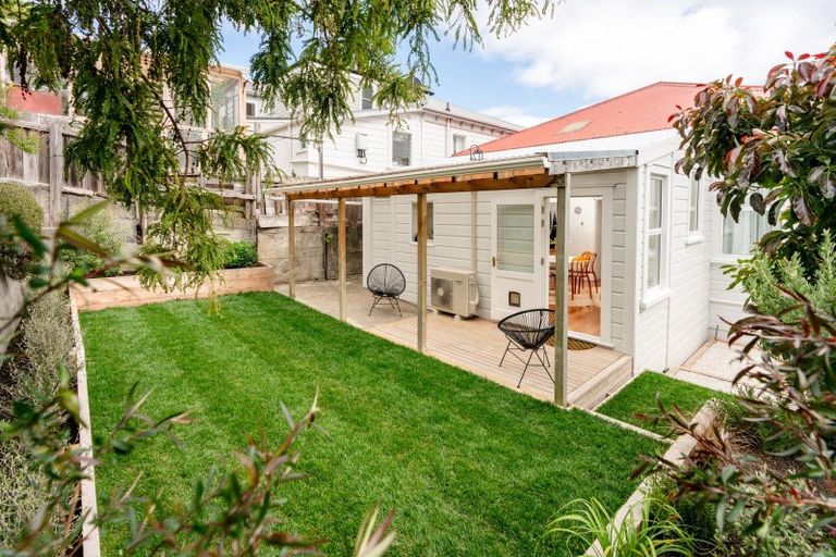 Photo of property in 9 Colombo Street, Newtown, Wellington, 6021