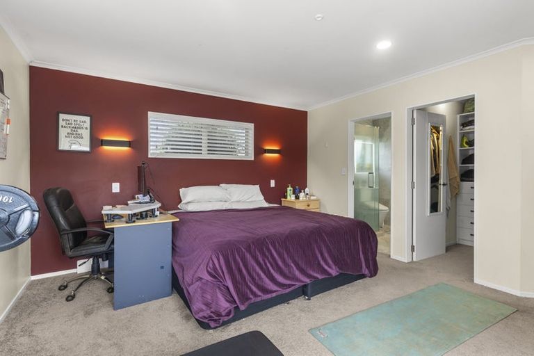 Photo of property in 37 Lotus Avenue, Mount Maunganui, 3116