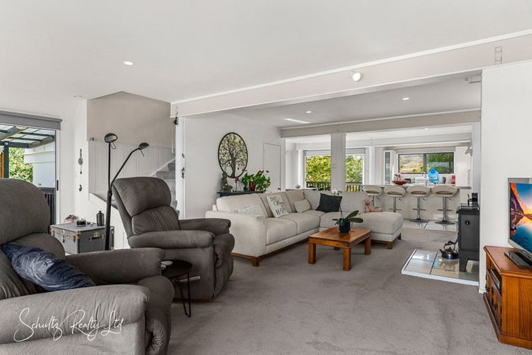Photo of property in 38 Oxford Street, Whakapirau, Maungaturoto, 0583