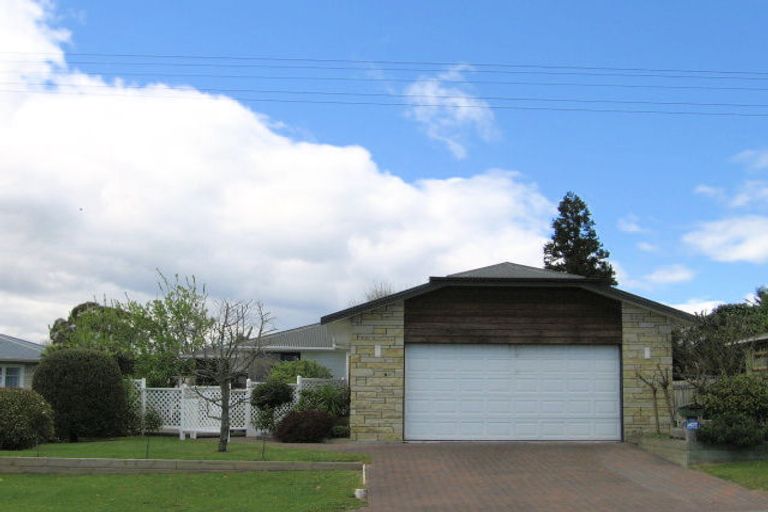 Photo of property in 18 Koha Road, Taupo, 3330