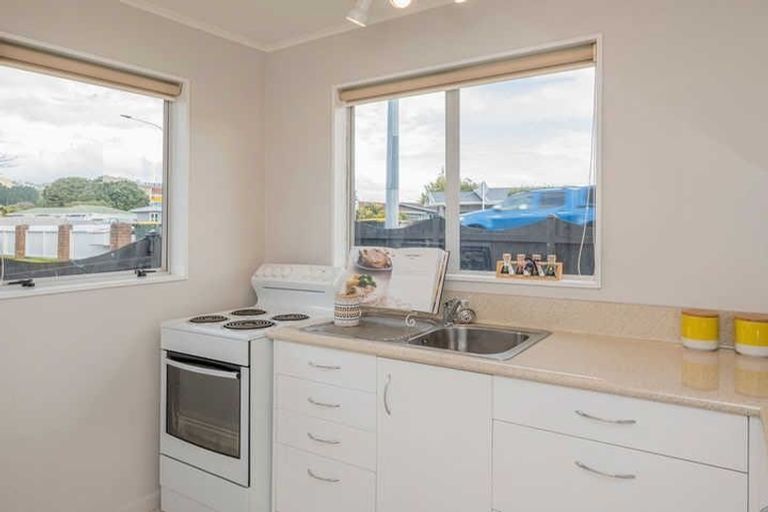 Photo of property in 50a Kapiti Road, Paraparaumu, 5032