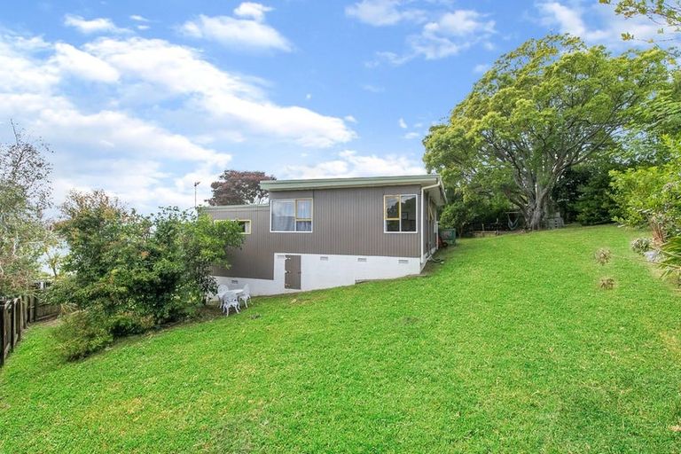 Photo of property in 83 Simpson Road, Ranui, Auckland, 0612